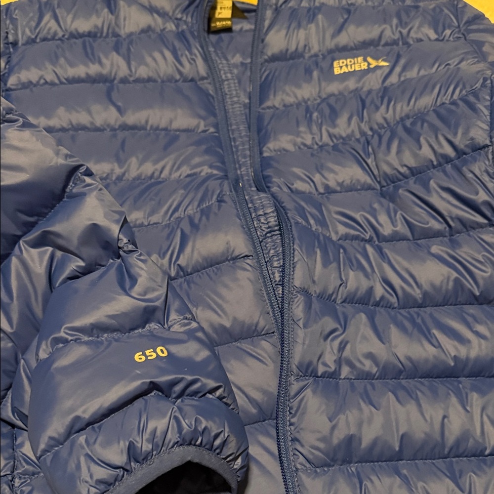 Eddie Bauer Kids Blue Puffer Jacket - Picture 3 of 6